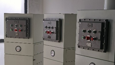車間防爆除塵器，執(zhí)信環(huán)保助力企業(yè)安全凈化粉塵。